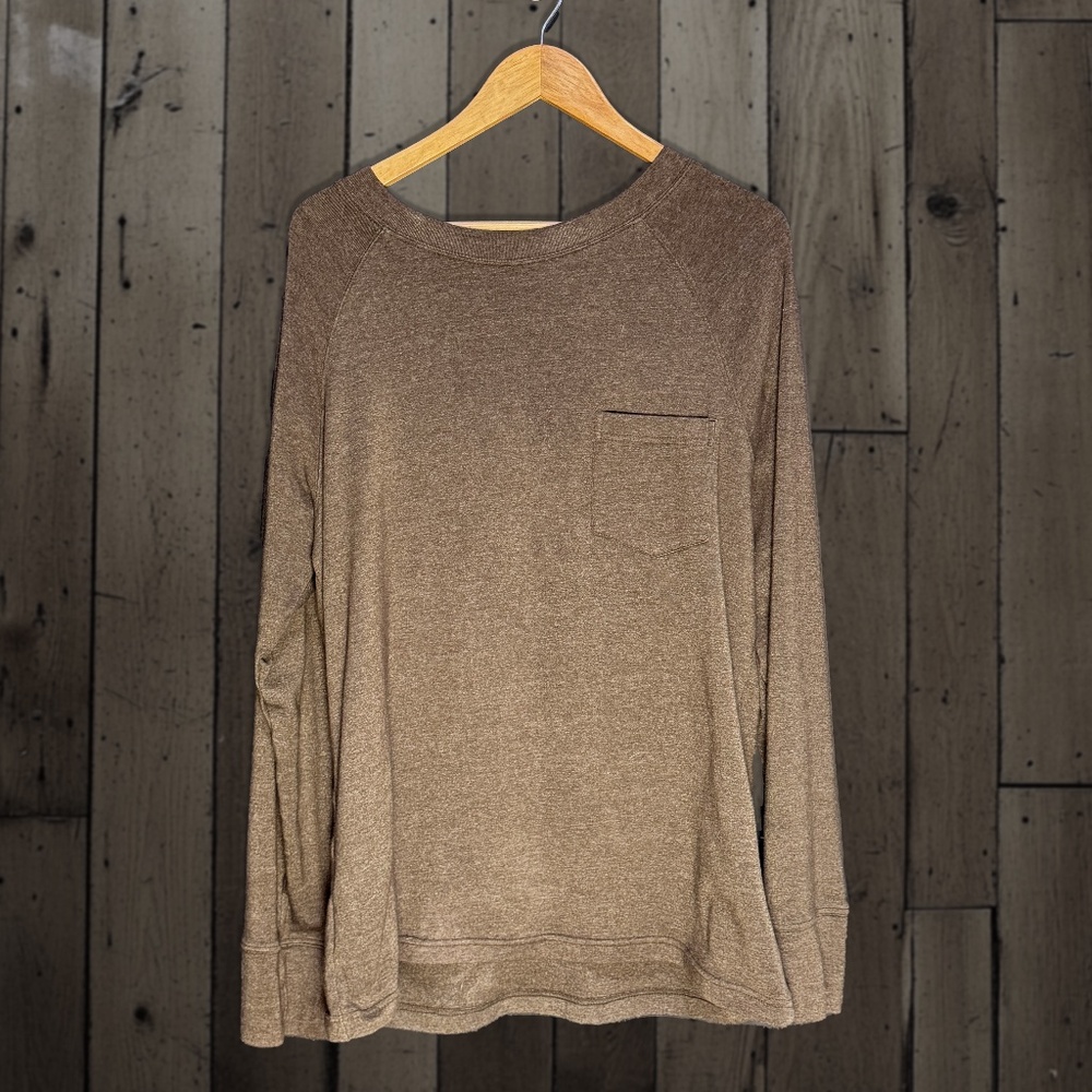 The Normal Brand Pima Pocket Raglan Sweatshirt